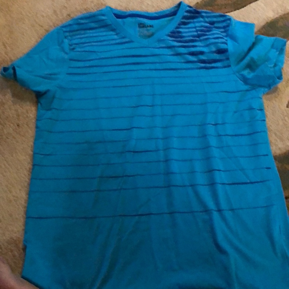 V-neck T-shirt
